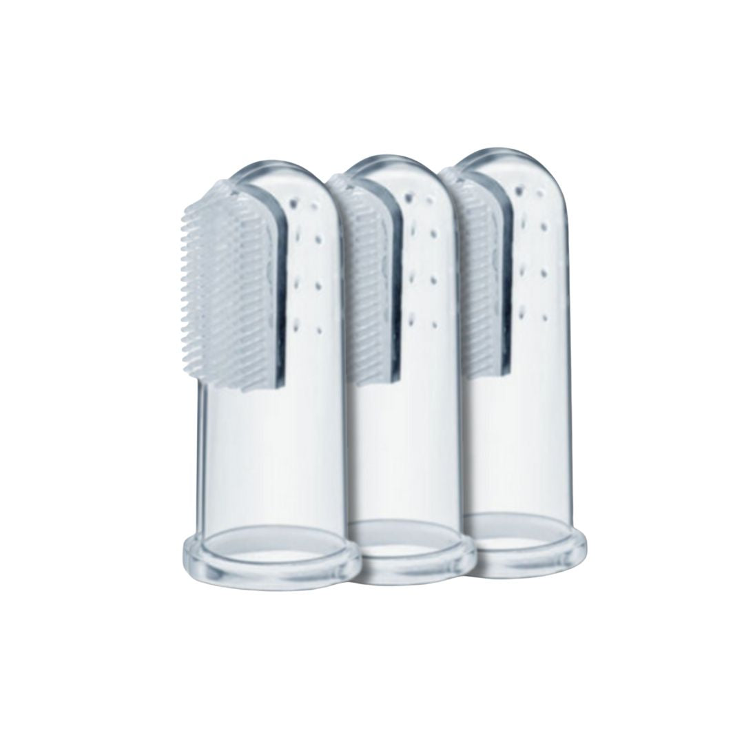 Set van drie TraumaPet vingertandenborstels voor hond en kat. Zachte rubberen borstels voor nauwkeurige en comfortabele dagelijkse mondverzorging.